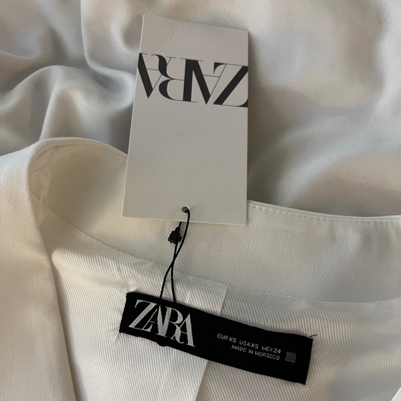 Cream Button Up Vest Top - Picture 4 of 4